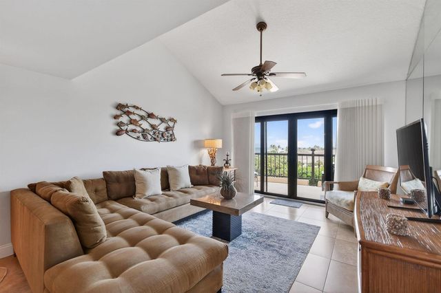 101 Ocean Bluffs Boulevard 504, Jupiter, FL 33477