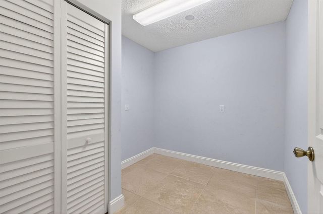 101 Ocean Bluffs Boulevard 504, Jupiter, FL 33477