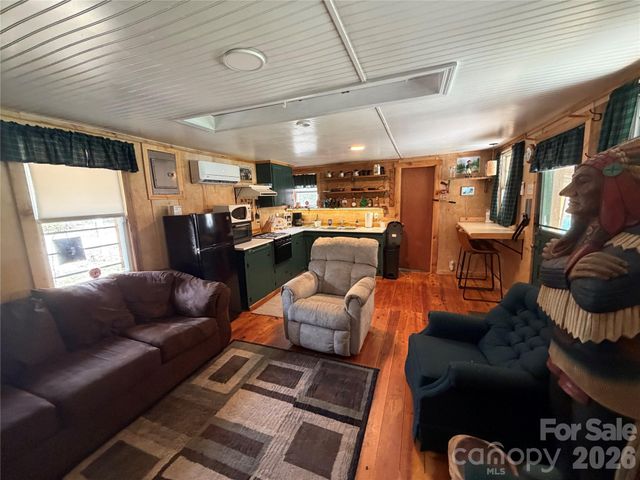 2524 Curt Ledford Road, Lawndale, NC 28090