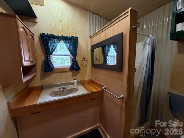 2524 Curt Ledford Road, Lawndale, NC 28090