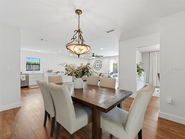 605 VALLEY HILL DRIVE, Brandon, FL 33510