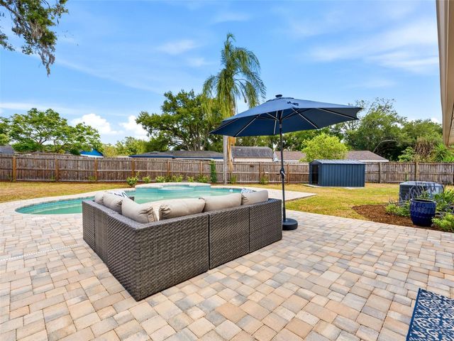 605 VALLEY HILL DRIVE, Brandon, FL 33510
