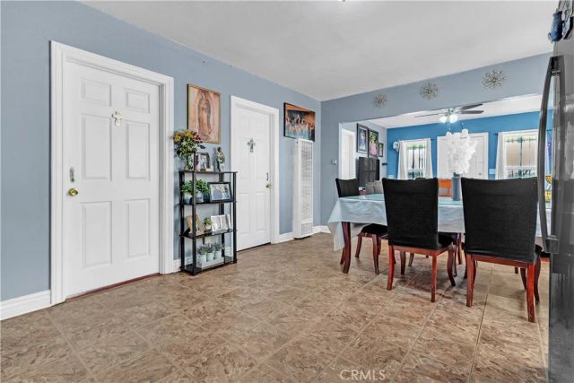 818 W 104th, Los Angeles, CA 90044