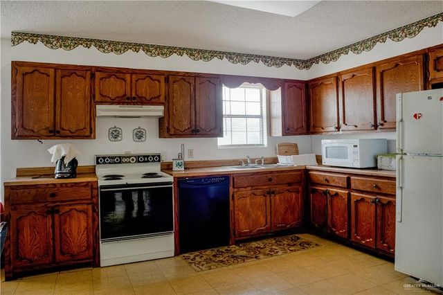 849 Clark Street, Donna, TX 78537