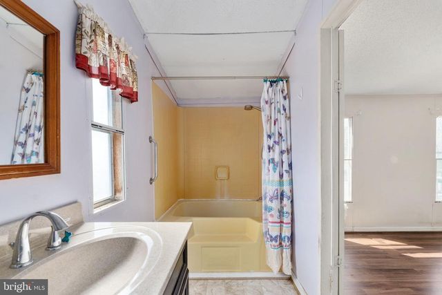 19473 DANIEL RD, Orange, VA 22960