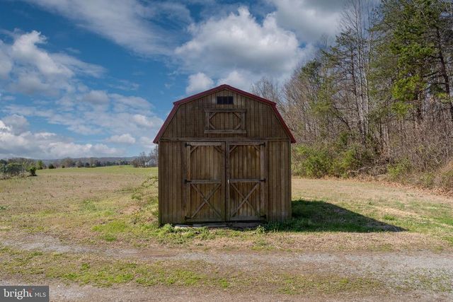 19473 DANIEL RD, Orange, VA 22960