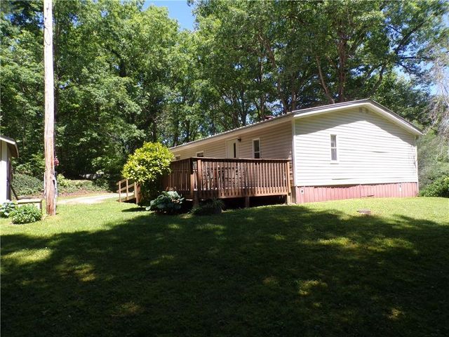 1051 Old Talking Rock Road, Talking Rock, GA 30175