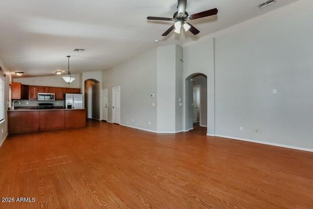 38141 N Rusty Lane, San Tan Valley, AZ 85140