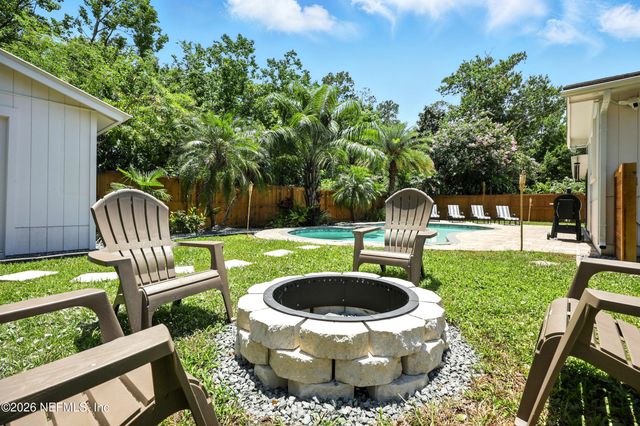 1520 REPUBLIC Drive, Jacksonville Beach, FL 32250