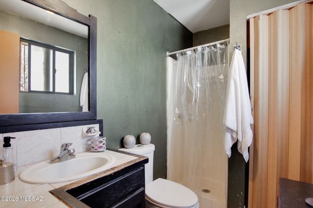 992 Paseo Lobo, Rio Rico, AZ 85648