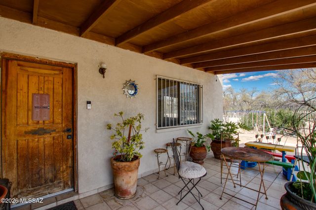 992 Paseo Lobo, Rio Rico, AZ 85648