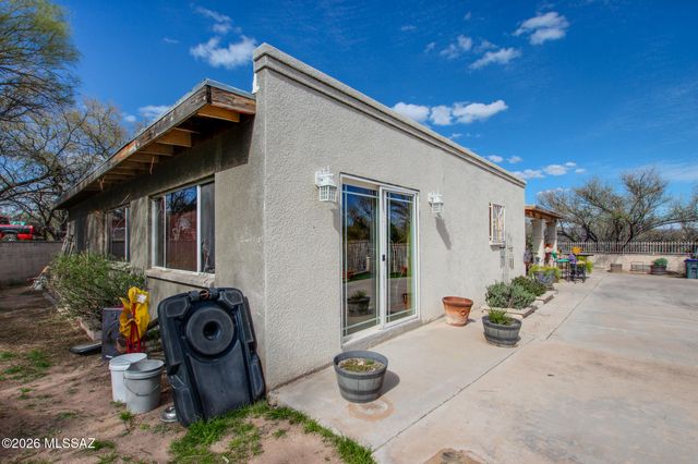 992 Paseo Lobo, Rio Rico, AZ 85648