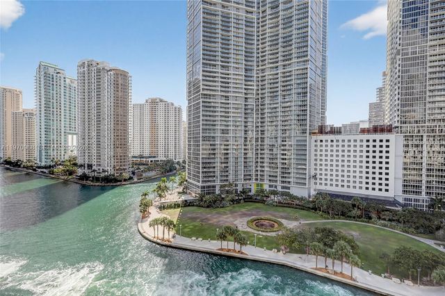 200 Biscayne Boulevard Way 1108, Miami, FL 33131