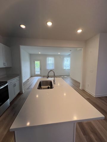 302 Williams Ave Unit 110, Madison, TN 37115