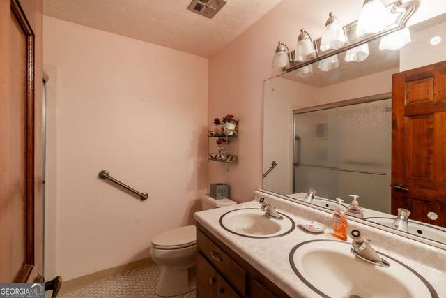 1120 Brittain Estates Drive, Watkinsville, GA 30677