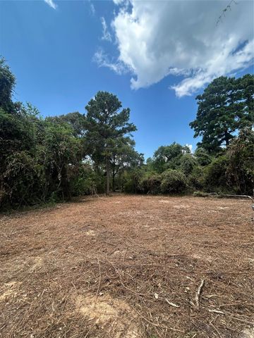 11919 Hickory Wood, Pinehurst, TX 77362