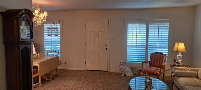 14333 Memorial Drive 63, Houston, TX 77079