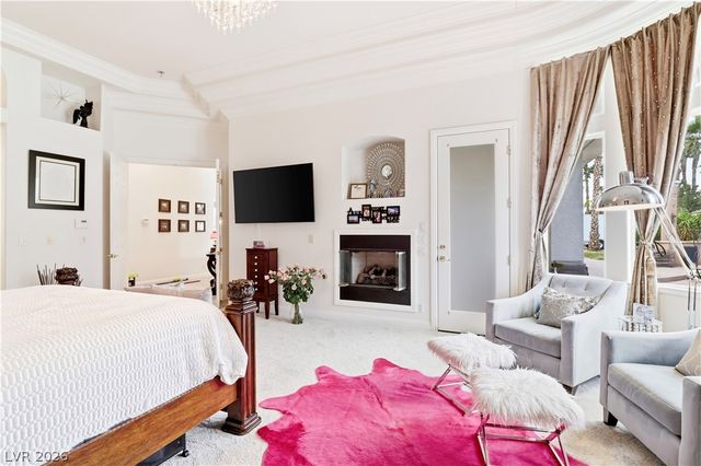 5100 Elvis Presley Court, Las Vegas, NV 89131