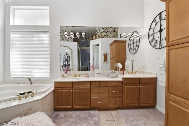 5100 Elvis Presley Court, Las Vegas, NV 89131