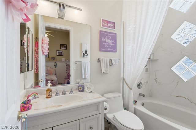 5100 Elvis Presley Court, Las Vegas, NV 89131