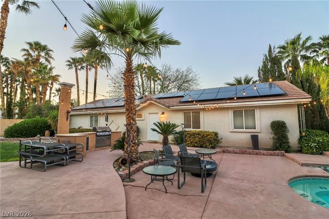 5100 Elvis Presley Court, Las Vegas, NV 89131