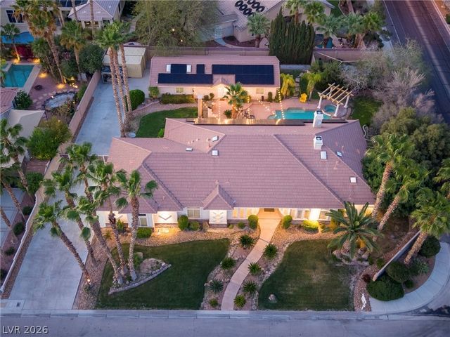 5100 Elvis Presley Court, Las Vegas, NV 89131