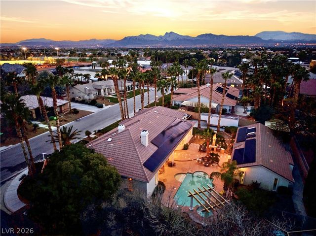 5100 Elvis Presley Court, Las Vegas, NV 89131