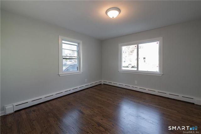 927 Birmingham Street, Bridgeport, CT 06606