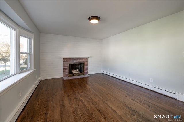 927 Birmingham Street, Bridgeport, CT 06606