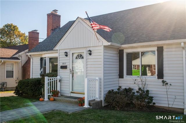 927 Birmingham Street, Bridgeport, CT 06606
