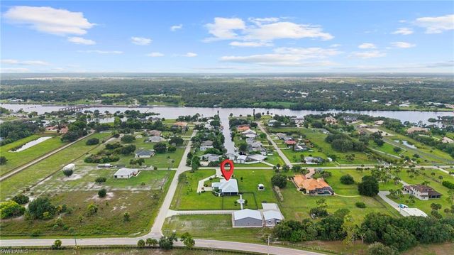 15911 Rivercreek CT, Alva, FL 33920