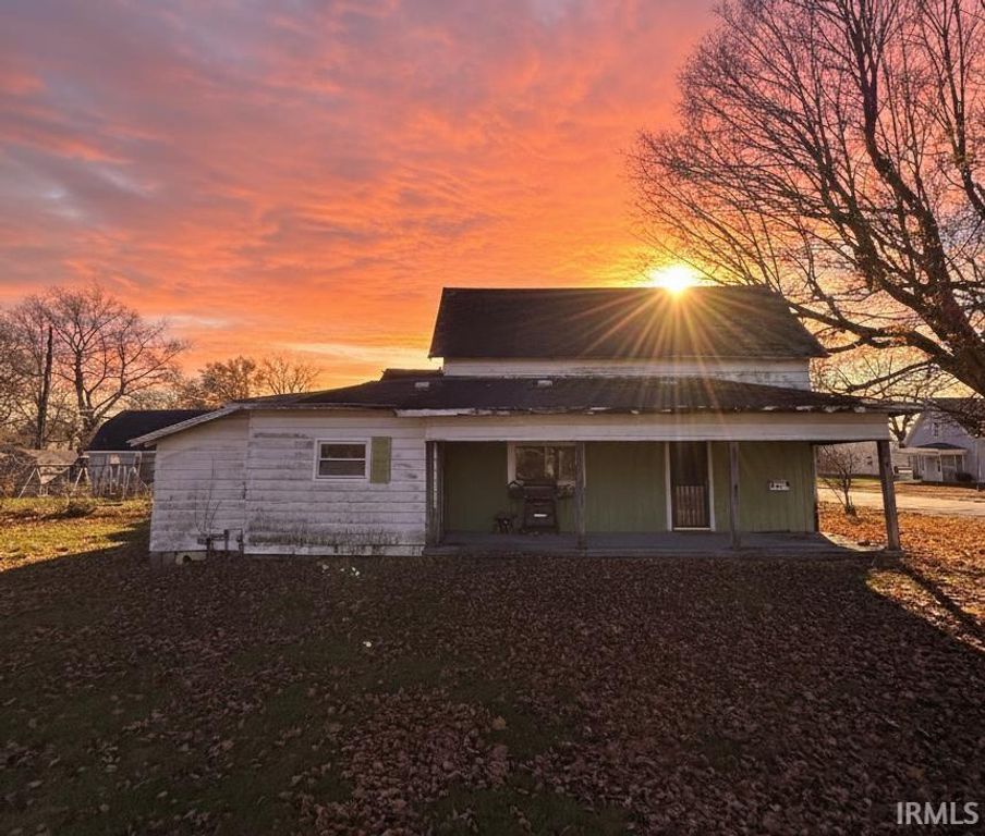 803 S water Street, Jonesboro, IN 46938