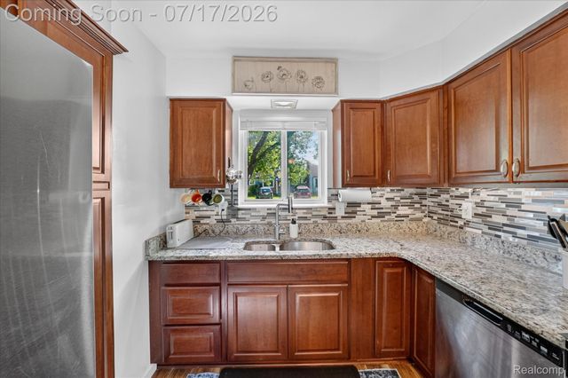 7936 Weddel Street, Taylor, MI 48180