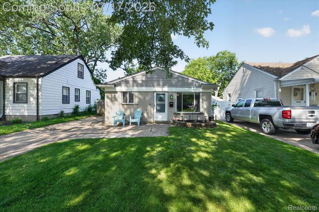 7936 Weddel Street, Taylor, MI 48180