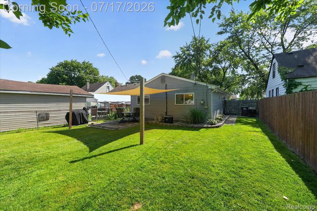7936 Weddel Street, Taylor, MI 48180