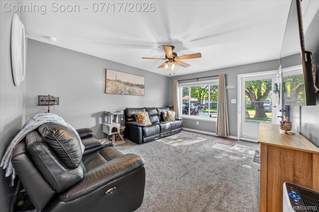 7936 Weddel Street, Taylor, MI 48180