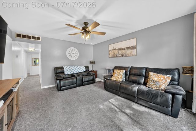 7936 Weddel Street, Taylor, MI 48180