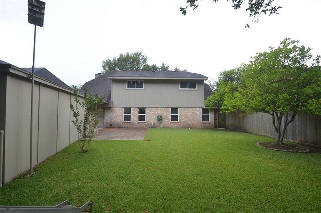 2822 River Birch Drive, Sugar Land, TX 77479
