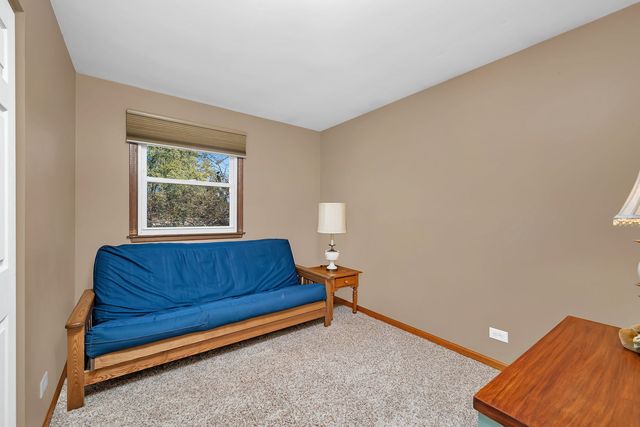 830 Wagon Drive, New Lenox, IL 60451