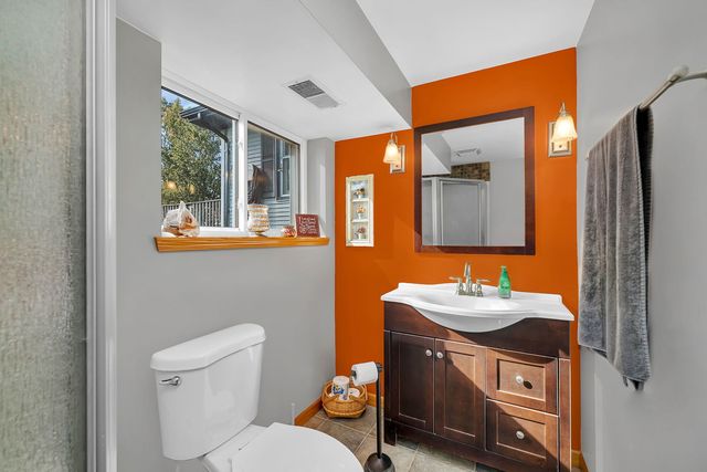 830 Wagon Drive, New Lenox, IL 60451