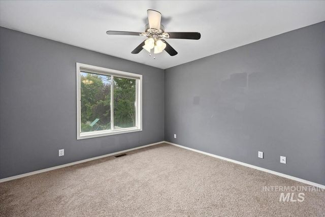 1896 Candleridge Dr, Twin Falls, ID 83301