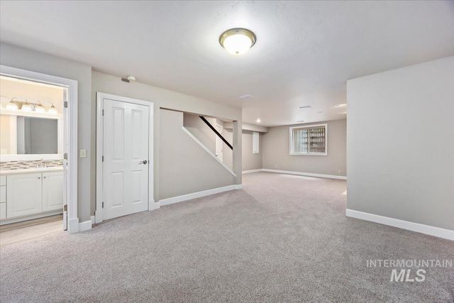 1896 Candleridge Dr, Twin Falls, ID 83301