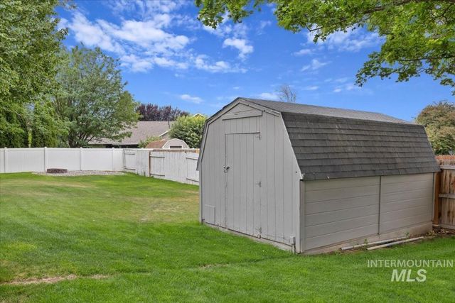 1896 Candleridge Dr, Twin Falls, ID 83301