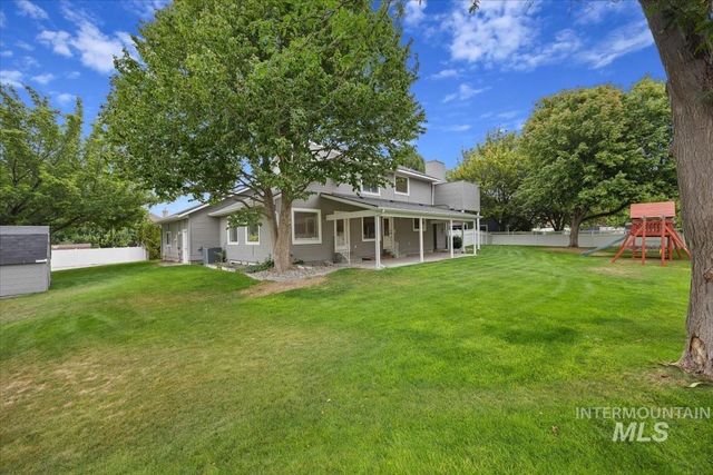 1896 Candleridge Dr, Twin Falls, ID 83301