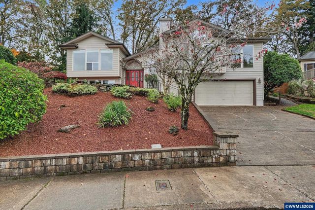 485 Sunwood Dr NW, Salem, OR 97304