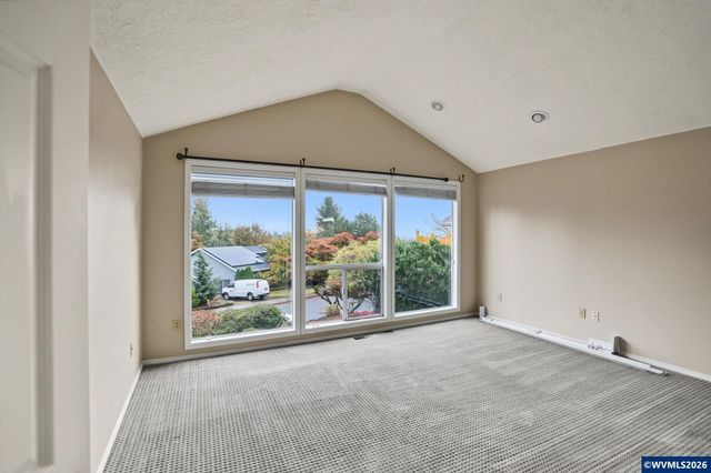 485 Sunwood Dr NW, Salem, OR 97304