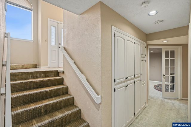 485 Sunwood Dr NW, Salem, OR 97304
