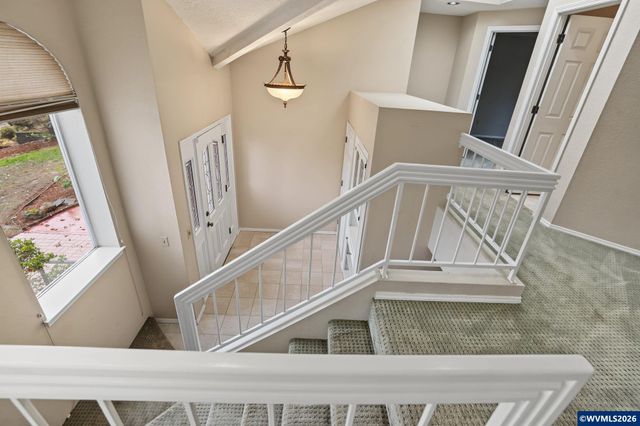 485 Sunwood Dr NW, Salem, OR 97304