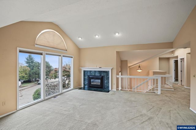485 Sunwood Dr NW, Salem, OR 97304