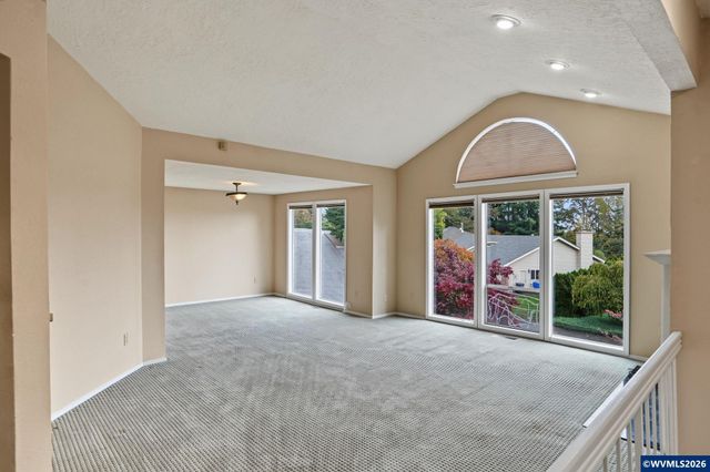485 Sunwood Dr NW, Salem, OR 97304